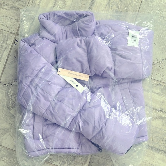 AQUA Quilted Cropped Puffer Jacket in Lilac, Size S New w/Tag Retail $168 - Picture 8 of 8